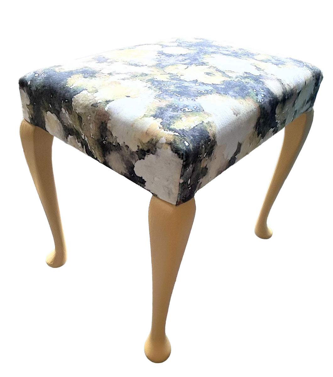 Elegant Upholstered Vanity Stool
